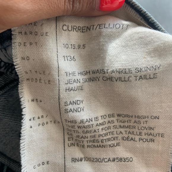 Current Elliott High Waist Ankle Skinny with subtle knee rips - Picture 4 of 5